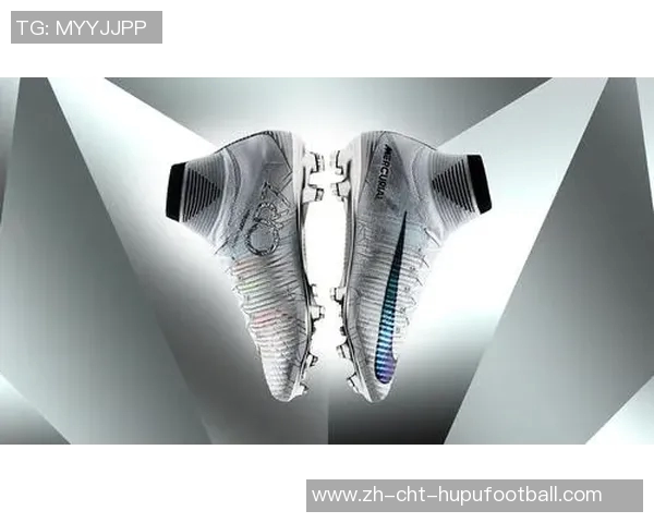 CR7足球鞋的魅力与技术解析助你提升球场表现与风格 CR7足球鞋的魅力与技术解析助你提升球场表现与风格